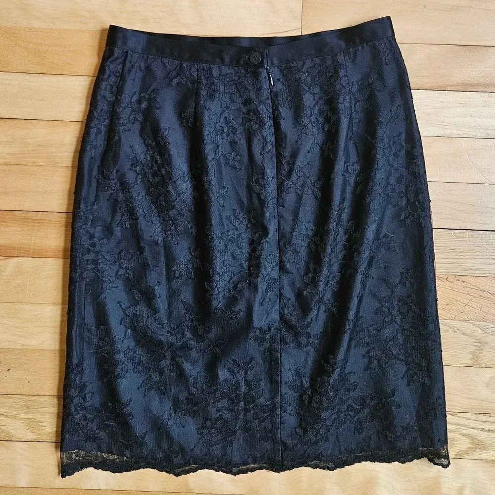 Vinatge BCBCMaxazria Black Lace Skirt